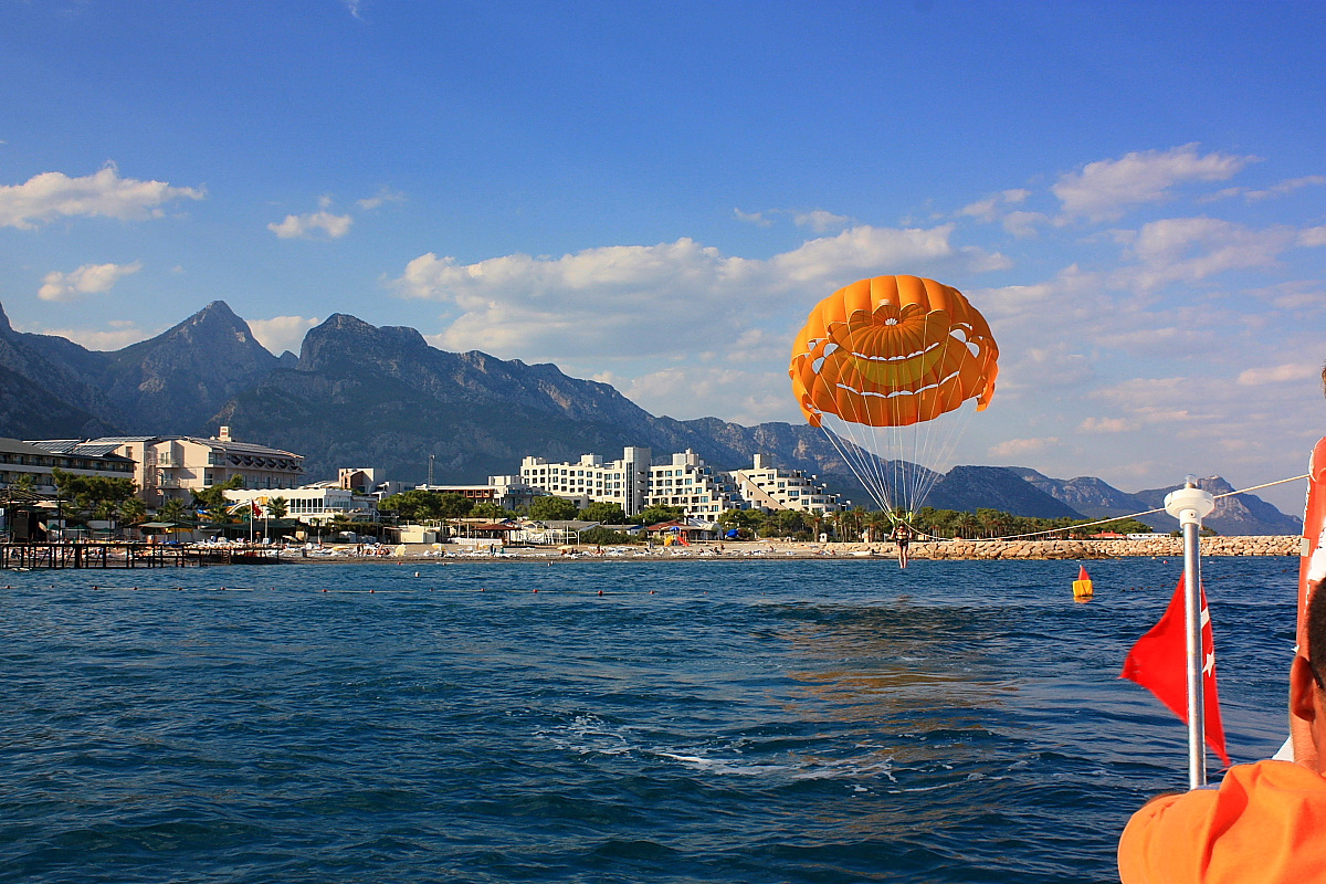 Discover the closest shops, restaurants, pharmacies, and attractions in Goynuk, Kemer. Plan your visit with our comprehensive guide for an unforgettable experience!"